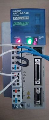 Omron R7D-AP04H Wechselstrom-Servofahrer 5.5amp 1 Ertrag 50/60hz der Phasen-200-230vac