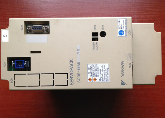 Yaskawa SGDB-15AN AC SERVO VERSTÄRKER Mechatrolink 200-230V 10A 1.3KW 3 PHASE