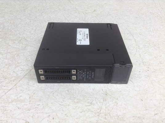 GE FANUC SERIE 90-30 Digitales SPS-E/A-Modul 125 VDC IC693MDL752