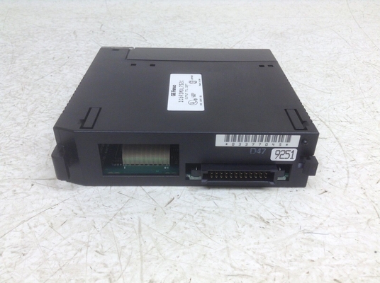 GE FANUC SERIE 90-30 Digitales SPS-E/A-Modul 125 VDC IC693MDL752