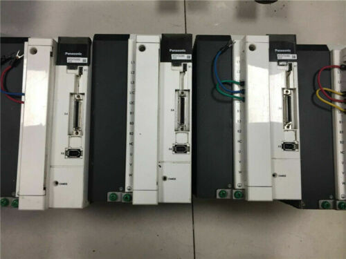 Panasonic Japan A4-Serie AC-Servoantrieb 3000W 3KW 200V MFDHTA390