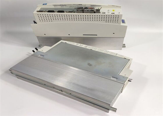 Lenze EVS9322-EP SERVO CONTROLLER SERIE 9300 400/480 VAC 0,75 KW (1 JP)