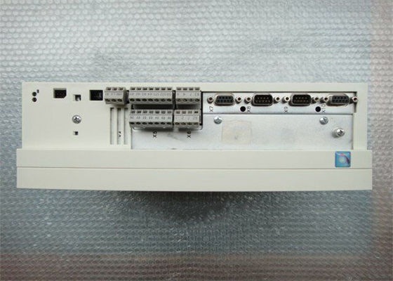 Lenze EVS9323-EP SERVO CONTROLLER SERIE 9300 EINBAUGERÄT 400/480 VAC