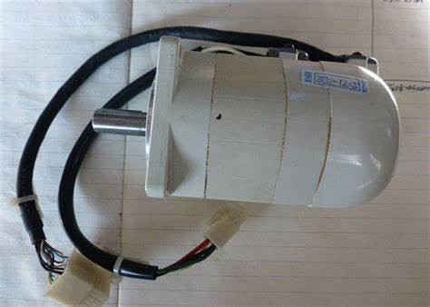Panasonic Industrial Control System Industrieller Servomotor MSMA3AZS1A
