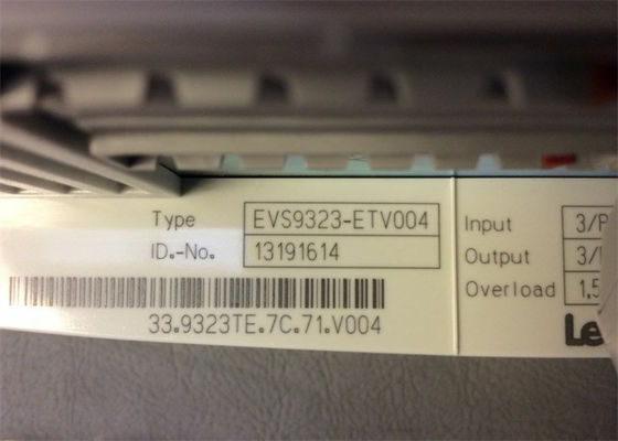 Lenze EVS9323-ETV004 SERVO CONTROLLER SERIE 9300 400/480 VAC 1,5 KW (2 PS) SERVO SPS TECHNOLOGIE