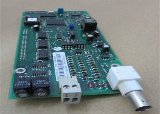 GE FANUC IC693BEM331 SERIE 90-30 Programmierbare logische Steuerung (PLC)