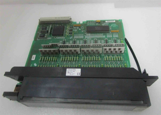 GE FANUCIC693CPU331 SERIE 90-30 Programmierbarer logischer Steuergerät