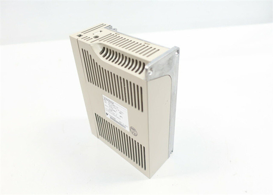 Yaskawa SGD-02ANY6 Wechselstrom-Servo-Antriebe brandneu in Original-Box 200V