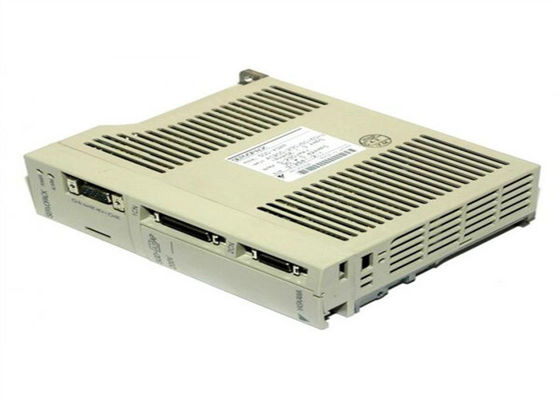 Yaskawa SGDA-A3AP Servomotor AC 200-230V Neu im Original