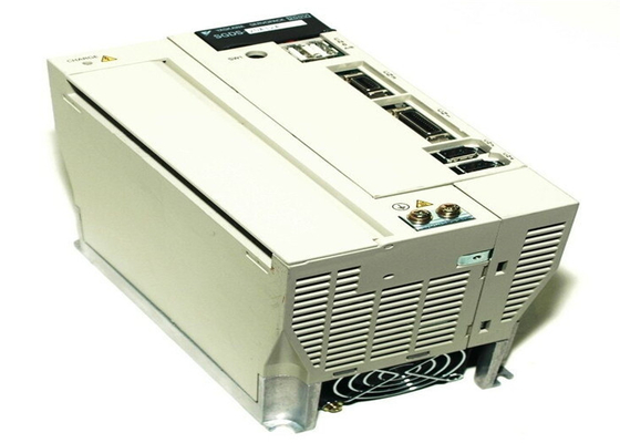 Yaskawa SGDS-20A12A Brandneuer 200V Wechselstrom-Servoverstärker in Original-Box
