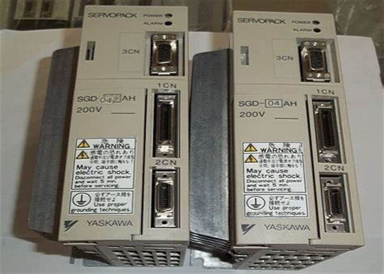 Yaskawa SGD-04AH 200V Wechselstrom-Servo-Antriebe brandneu in Original-Box