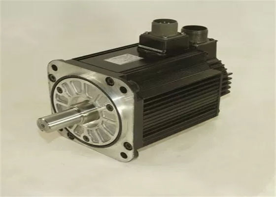 Yaskawa SGMG-05A2A Industrieller Servomotor Original Neues in der Box