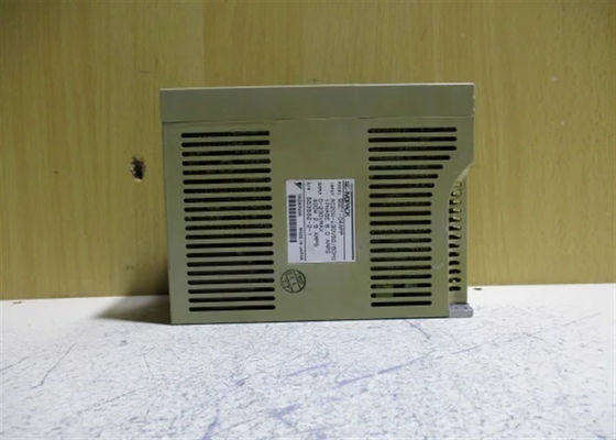 Yaskawa Servo-Antriebe SGDA-04APP 200 Spannung Brand Neues Original