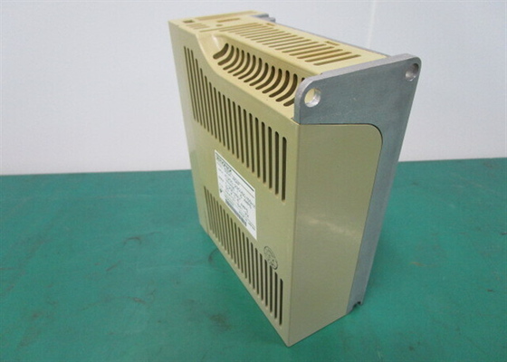 Brandneue Originalbox Yaskawa SGDA-A5AP Industrie-Servoantriebe