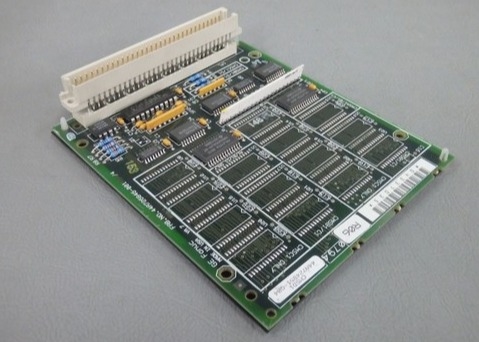 GE Fanuc IC697MEM713 Steuergeräte Maschinensteuerungsspeichermodul Serie 90-70 CMOS