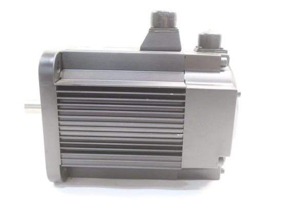 YASKAWA USAFED-15-HG11 Servomotor 2000 U/min WELLE MIT UTOPI-600UB ENCODER