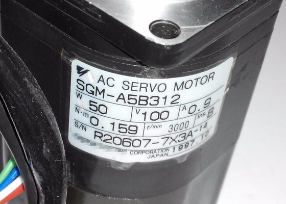 SERVOzuwachskodierer MOTOR 0.9AMP 100V 50W 2048 P/R YASKAWA SGM-A5B312