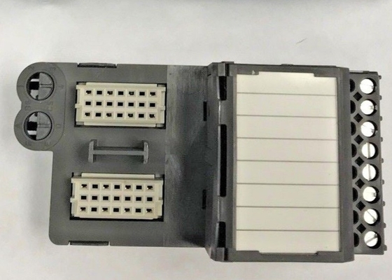 Eingabeeinheit 8CH 24VDC EMERSON VE4002S1T1B2 lokalisierte mit Verteiler