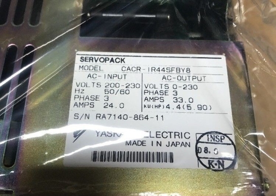 YASKAWA CACR-IR44SFBY8 Wechselstromantrieb 4,4 kW Kapazität 3-Phase 50/60 Hz 24 AMP