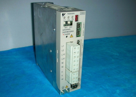 CACR-R90-S04VA YASKAWA Servo-Antrieb 200-230V 100W programmierbarer Logik-Prüfer PLC