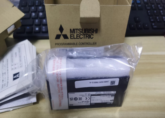 AJ65SBT2B-64AD Mitsubishi Universalmodell Redundante Stromversorgungsmodul