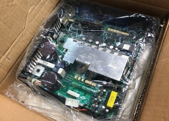 YASKAWA CACR-SR5AB2ERY105 ServoPack Servoantrieb 230VAC 3,6/10,6 Ampere