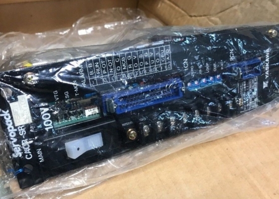 YASKAWA CACR-SR5AB2ERY105 ServoPack Servoantrieb 230VAC 3,6/10,6 Ampere