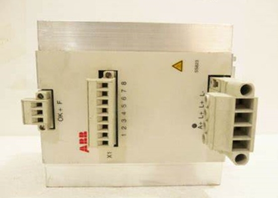 Macht-Abstimmungseinheits-Steuergerät SS823 3BSE038226R1 ABB für überflüssige Stromversorgung