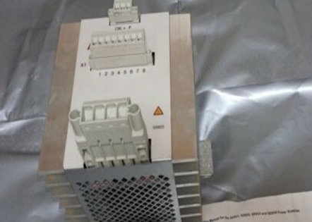 Macht-Abstimmungseinheits-Steuergerät SS823 3BSE038226R1 ABB für überflüssige Stromversorgung