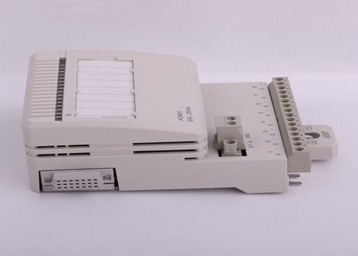 Optischer Hafen TB811 3BSE008568R1 ABB Modulebus benutzt mit Antriebs-Ausrüstung CI810 CI820 ABB