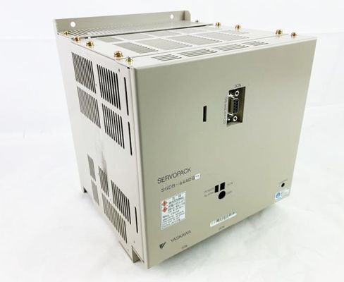 Yaskawa Servo-Treiber SGDB-44ADGY8 Neues