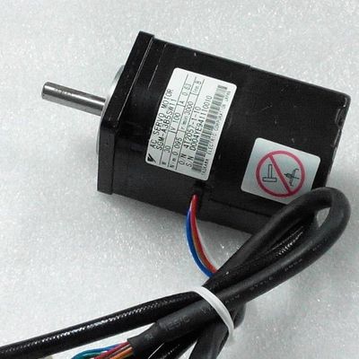 SGM-A3B5SW11  YaskawaAC SERVO MOTOR 30W 100V Direct Drive 3000 RPM 1500VAC 1 min