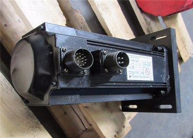 Industrial  AC Servo Motor  Yaskawa  0.85KW USAGED-09AS1  Ferrite  5.39N.m   15bit