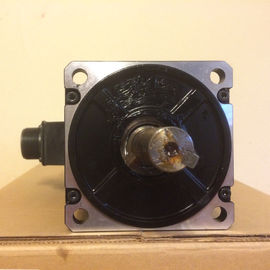 OMRON R88M-G2K010T-S2-Z 200V 2KW Without brake multi-drives in a single safety relay circuit