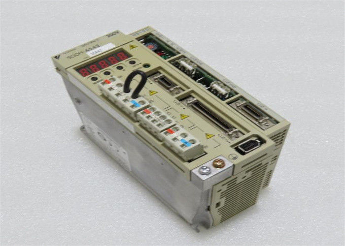 Yaskawa Brand New SGDH-A5AE 230V Servo Drive Neuer in Originalpackung