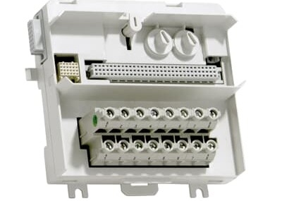 ABB 3BSE013235R1 TU831V1 Erweiterte Modul-Anschlusseinheit MTU 250 V 200 mA bei 24 VDC