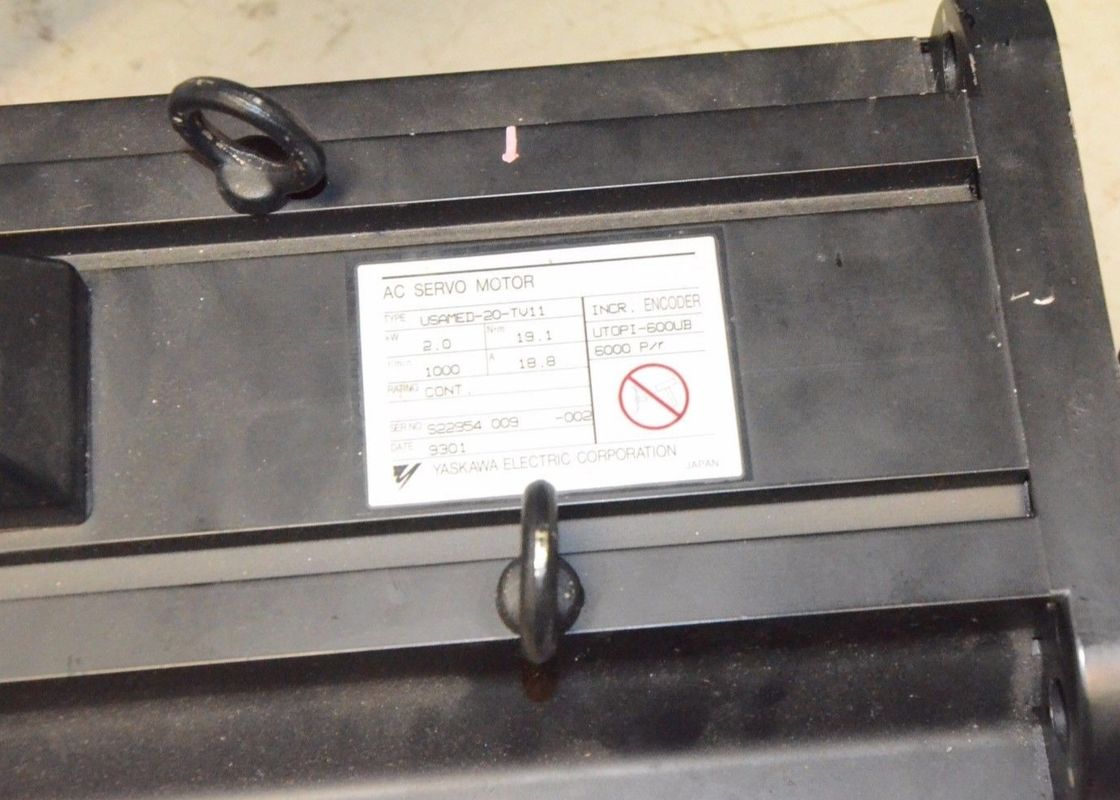 Japan Yaskawa USAMED-20-TV11 Servomotor 2,0 kW im Originalkästchen