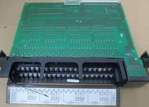 Ge Fanuc IC693MDL930 Modul ist ein Ge Fanuc 6-Punkte I/O Modul Serie 90-30 Plcs