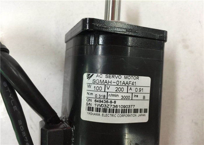 Industrieller Servo- Motor-Yaskawa elektrischer Servomotor 200v 3000RPM SGMAH-01AAF41 Wechselstroms 100w